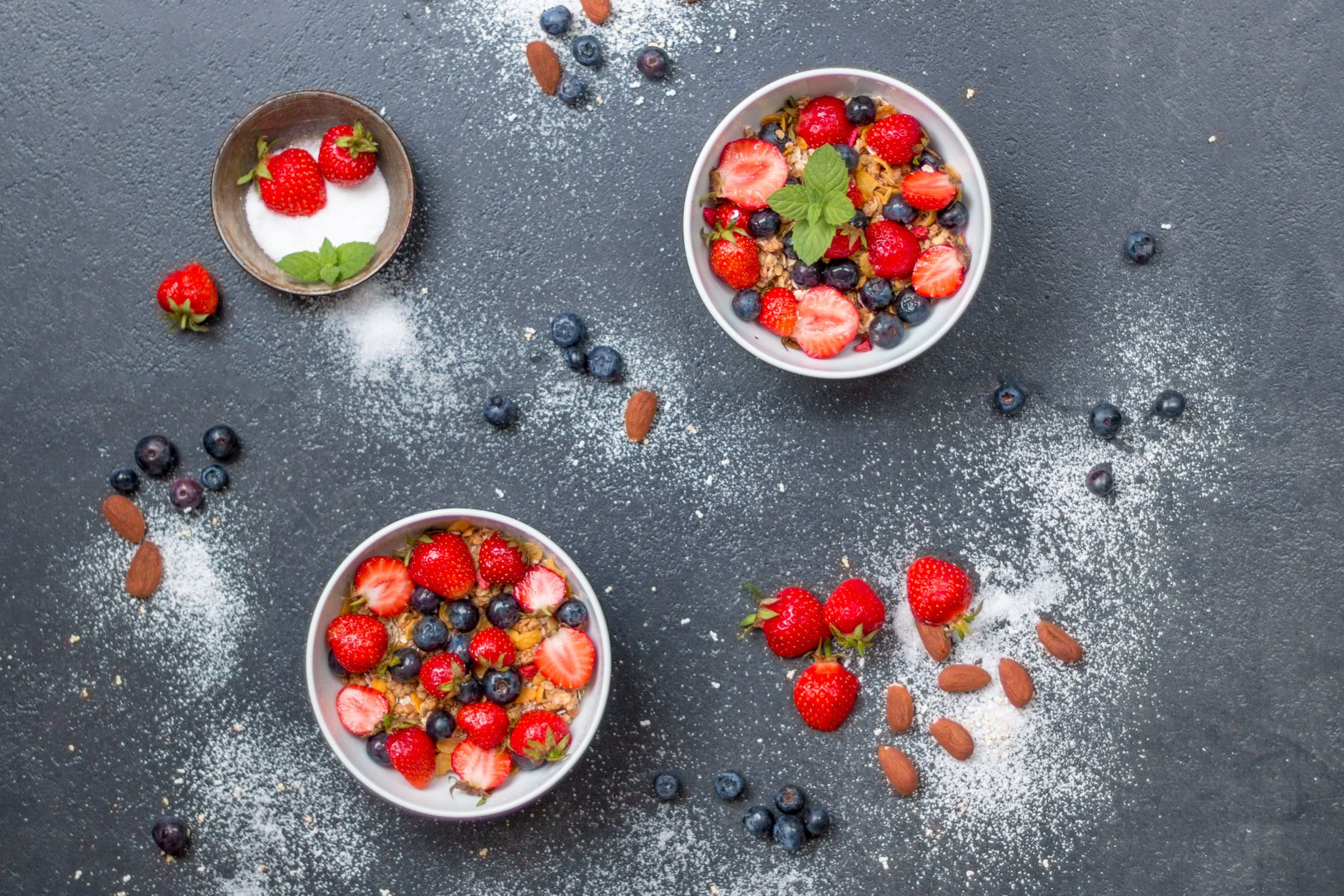 Bols de fruits et oléagineux riches en fibres